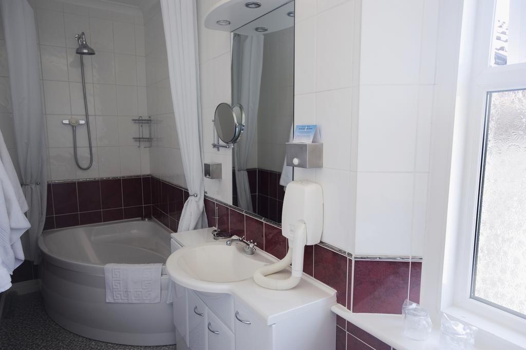Oakover Guest House Weston-super-Mare Oda fotoğraf